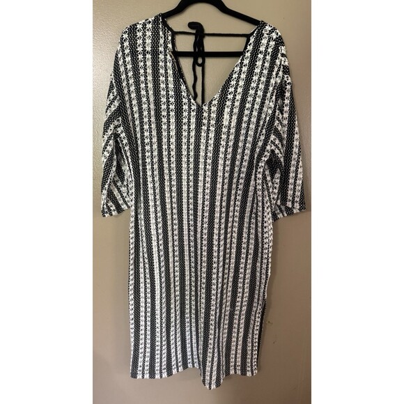 Women’s Size, Large H&M, Black And White Swim Cover Up - Picture 1 of 4